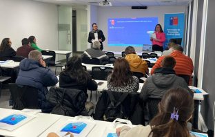 Universidad Alberto Hurtado inaugura Nivel Inicial de la Estrategia de Formación Sindical