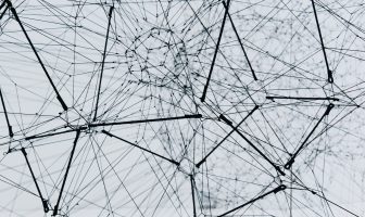 Liderado por académicos de la FEN: UAH aprobó creación de su primer nodo de analítica de datos